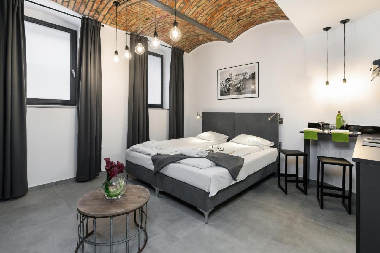 פוזנן Level -1 Loft Apartments City Center Kopernika מראה חיצוני תמונה